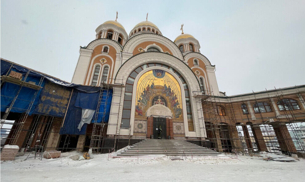    В Салехарде на площади у храмового комплекса установят стелу с Архангелом Михаилом