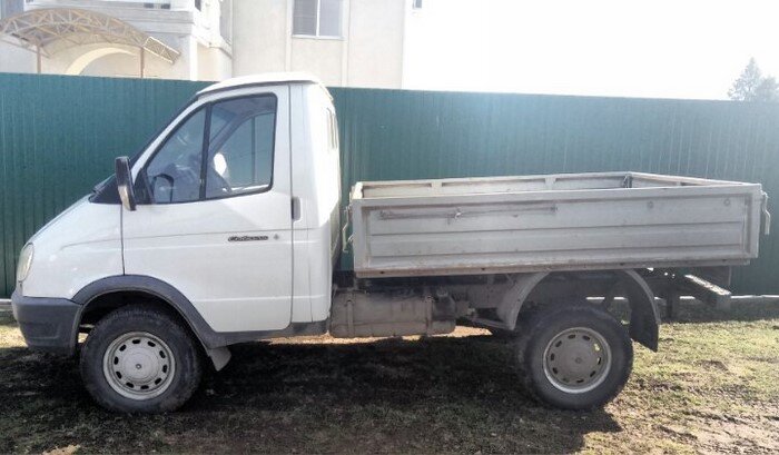 
Стоковый «Соболя 4х4 Фермер» до удлинения