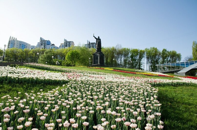 Памятник Князю Владимиру