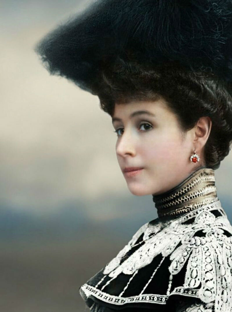 Матильда Кшесинская. Фотография, раскрашенная современной художницей Ольгой Ширниной