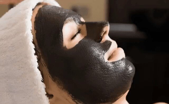 Черная маска от черных точек Black Mask
