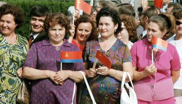 Так выглядели советские женщины в возрасте от 40 до 50 лет. Фото: https://lifter.com.ua