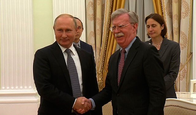 Встреча Владимира Путина и Джона Болтона