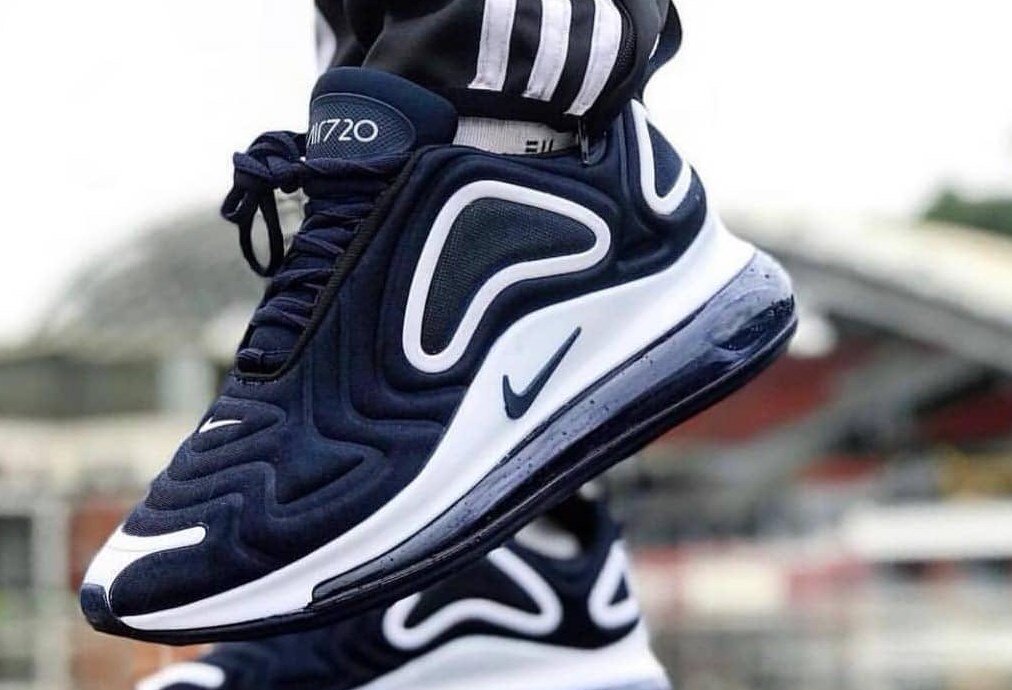 2019 NIKE AIR MAX 720