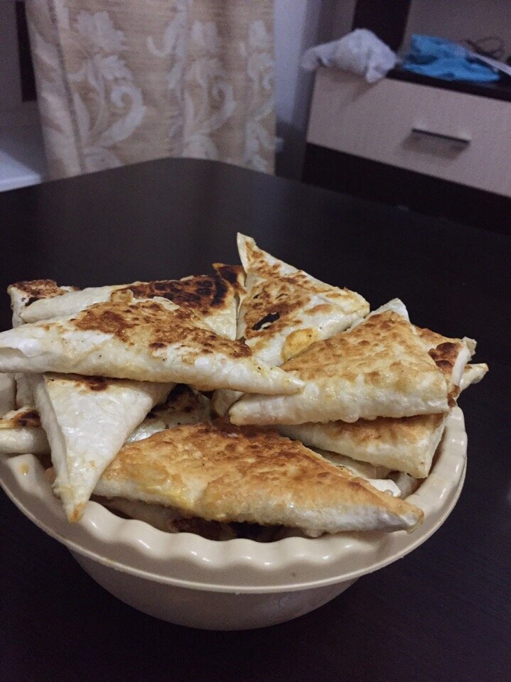 Уголки с сыром