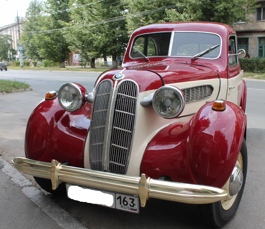 BMW 321