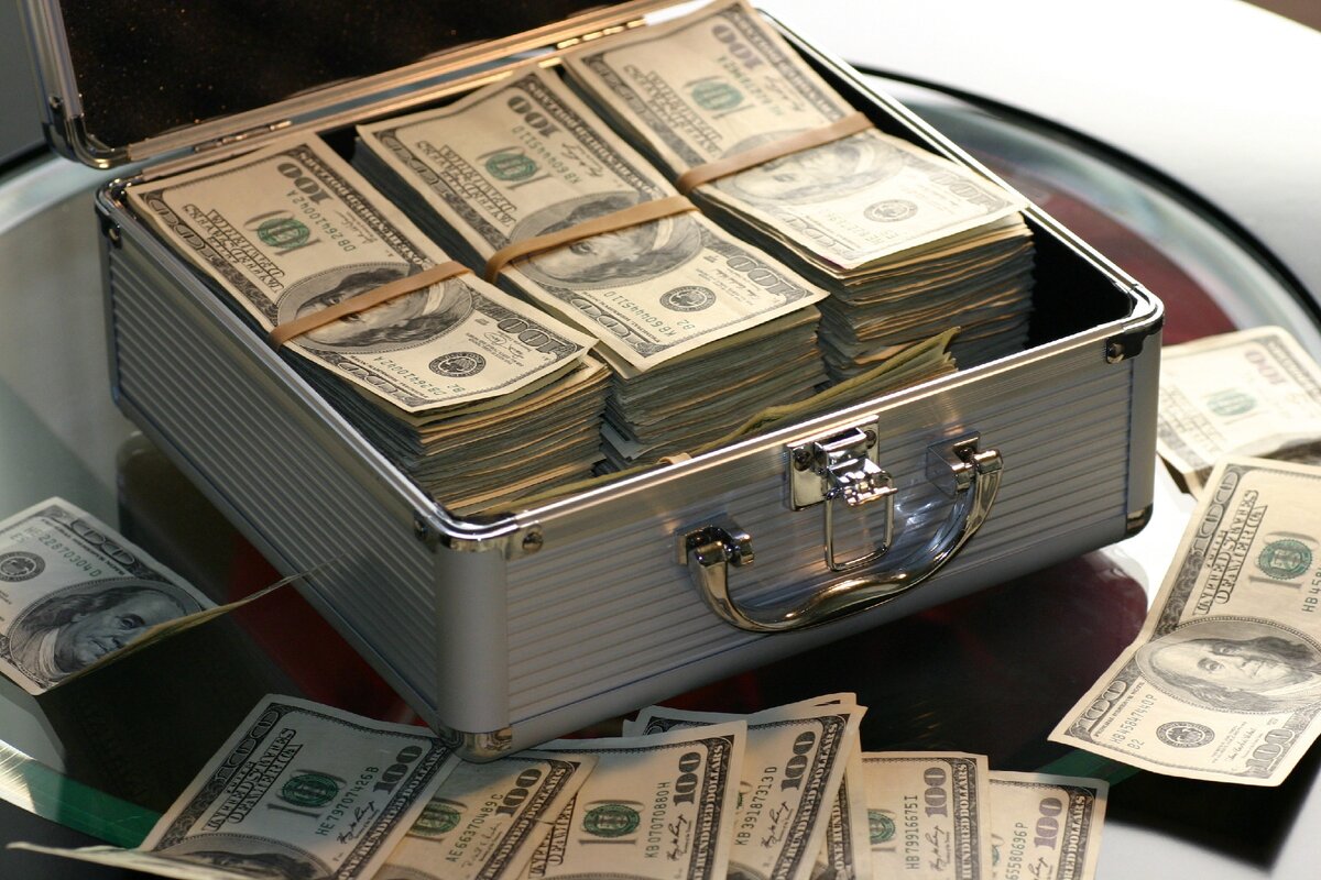 Источник: https://www.pexels.com/photo/abundance-bank-banking-banknotes-259027/
