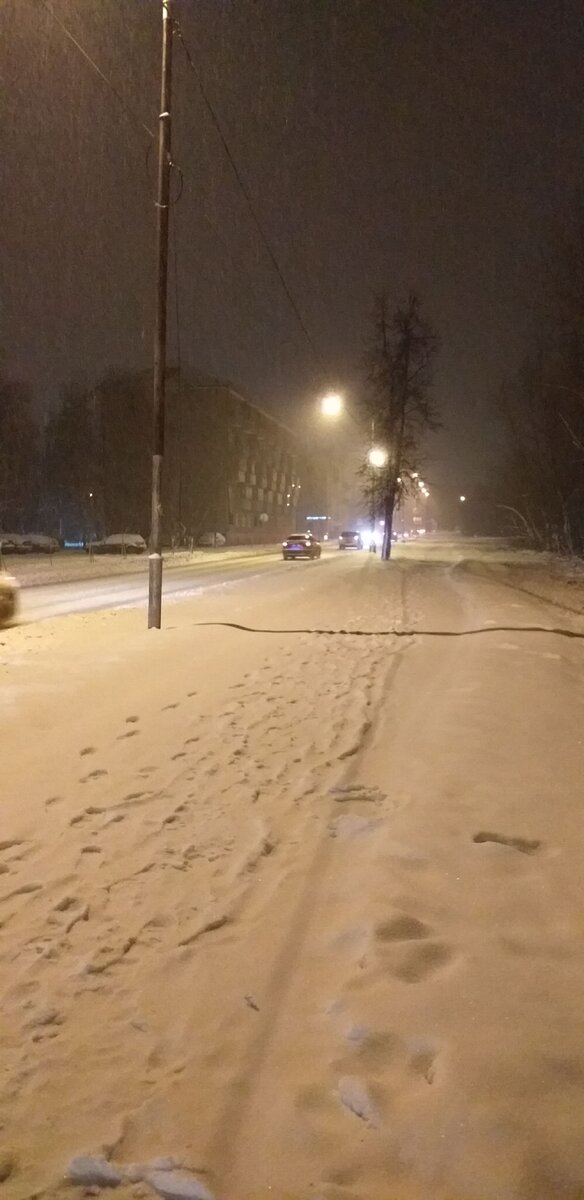 Засыпаны все краски, кроме серой))))