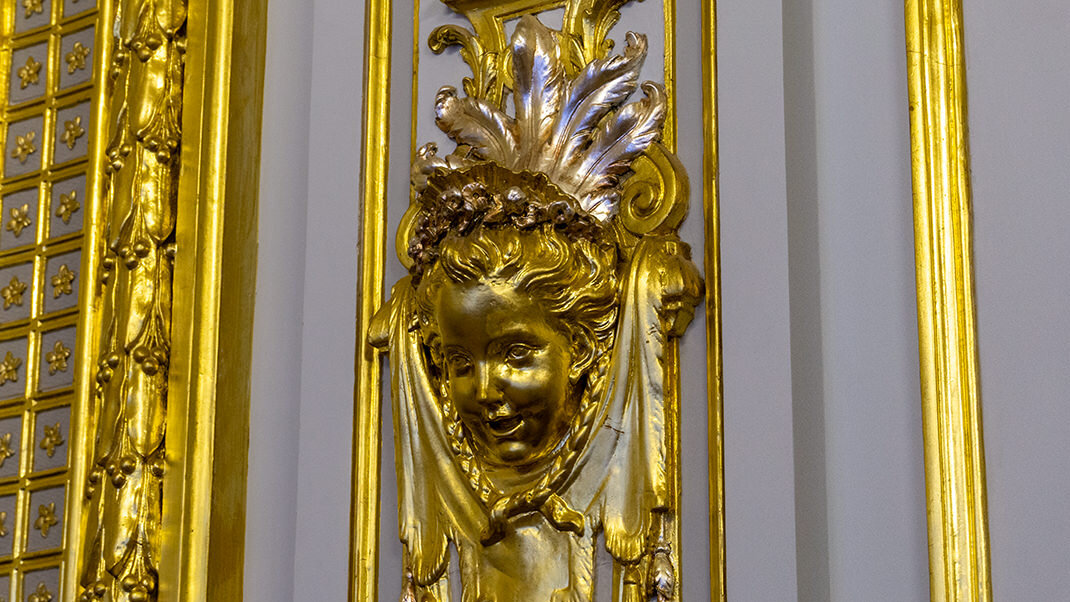 Маскарон