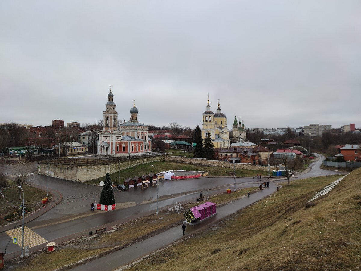 фото автора. Вот такой был Новый год - без снега :(