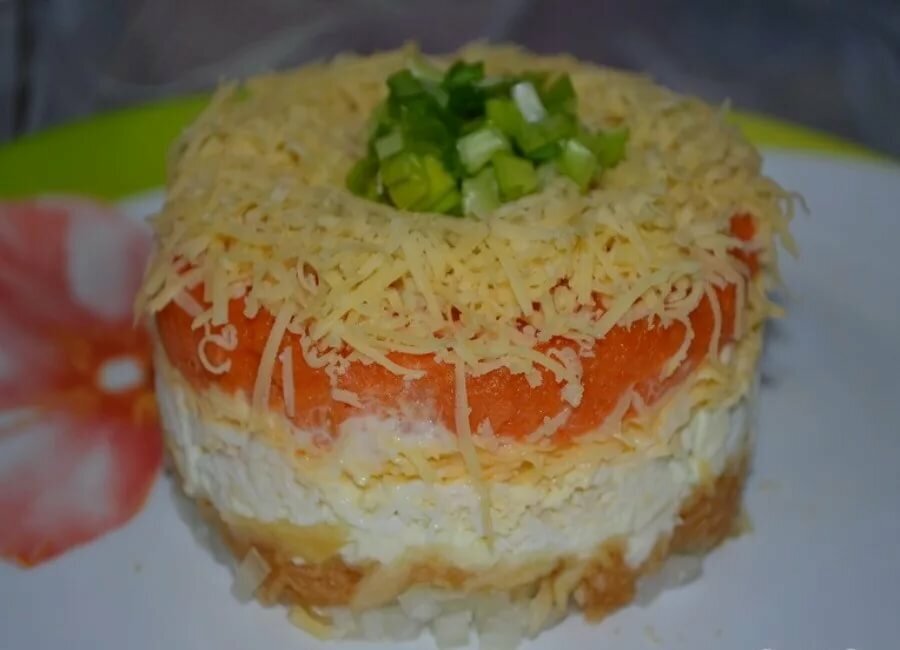 Салат "Женская нежность" - идеальное сочетание продуктов и незабываемый вкус