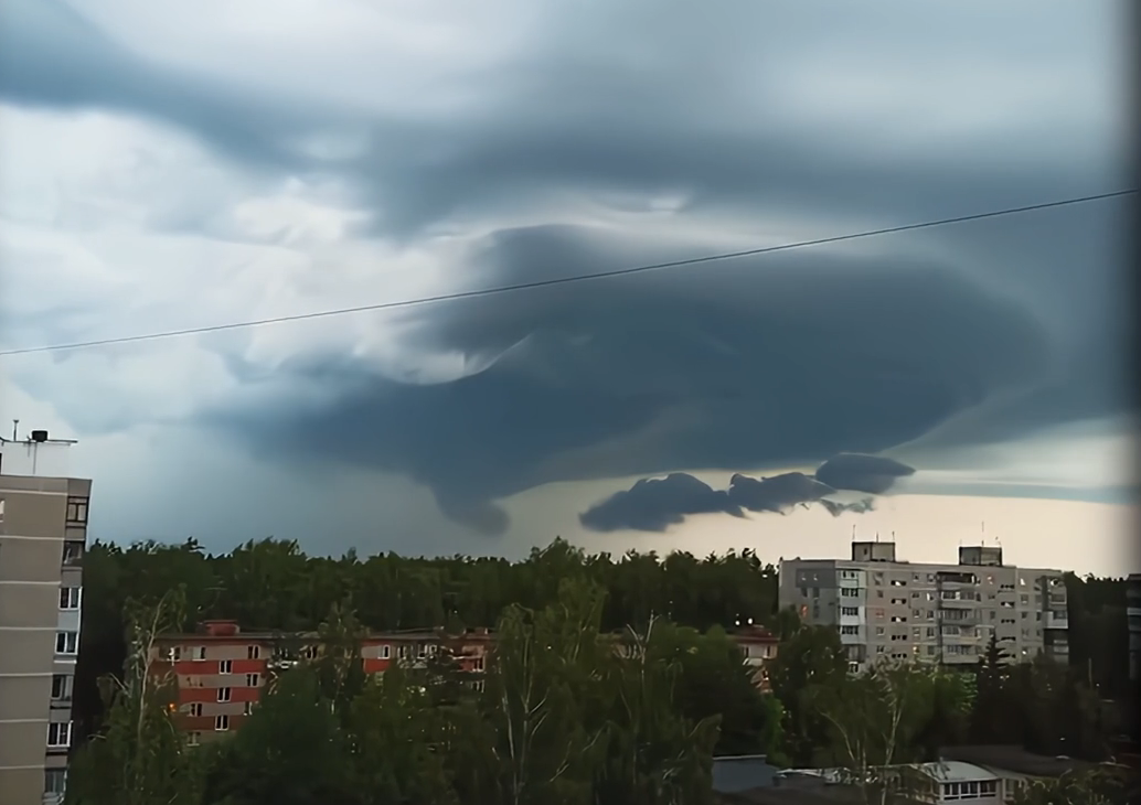 Смерч в москве