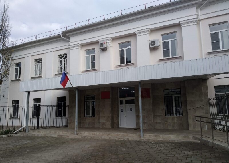 Суд отклонил исковые требования крымского главврача о защите чести и достоинства