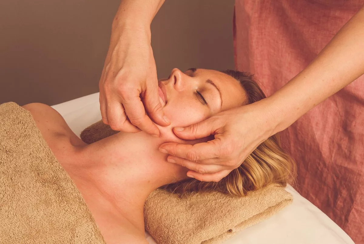 Источник изображения https://temperaturka.com/wp-content/uploads/5/9/8/598160ea55c2d140cb7ba54479500f9d.jpe