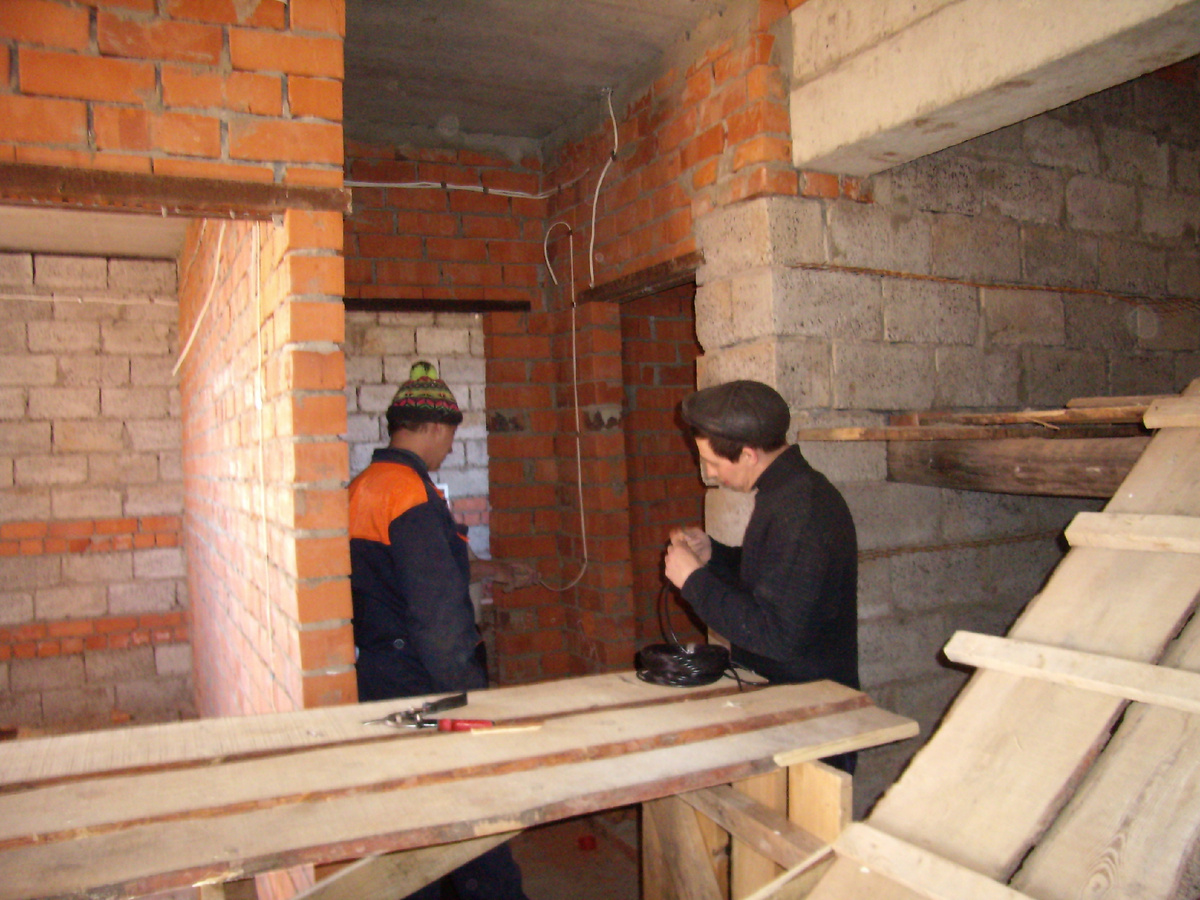 Думаем, как же подключить освещение туалета и ванной