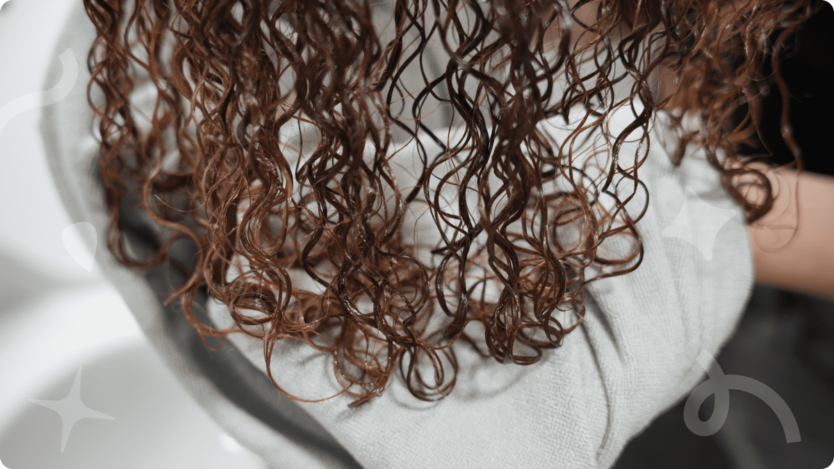 Кудрявый метод для волнистых волос в домашних