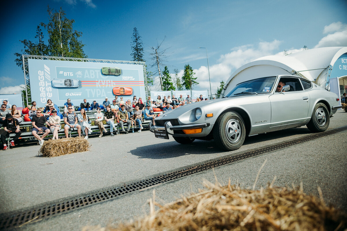 Летающий кирпич», Ferrari 348 Spider, Jaguar E-Type, Porsche 911 GT2 и  другие легенды на главном автоспортивном событии лета 2023 | Men Today |  Дзен