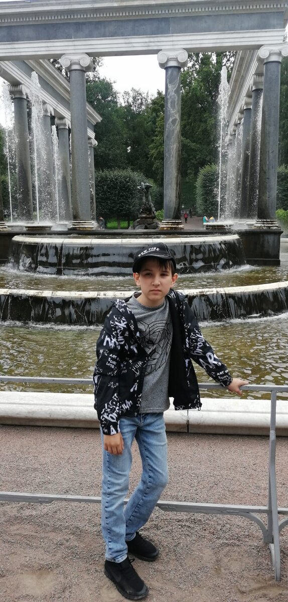 В Петродворце с дедушкой