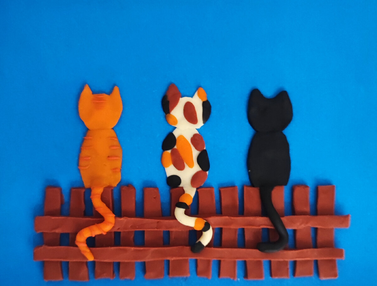 Аппликация из пластилина на цветном картоне " Котики смотрят на луну ...