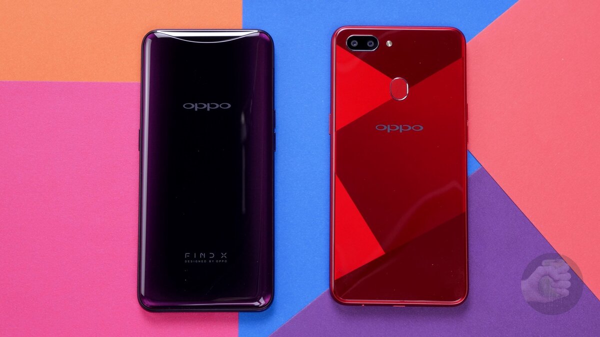 Слева Oppo Find X, справа Oppo A5