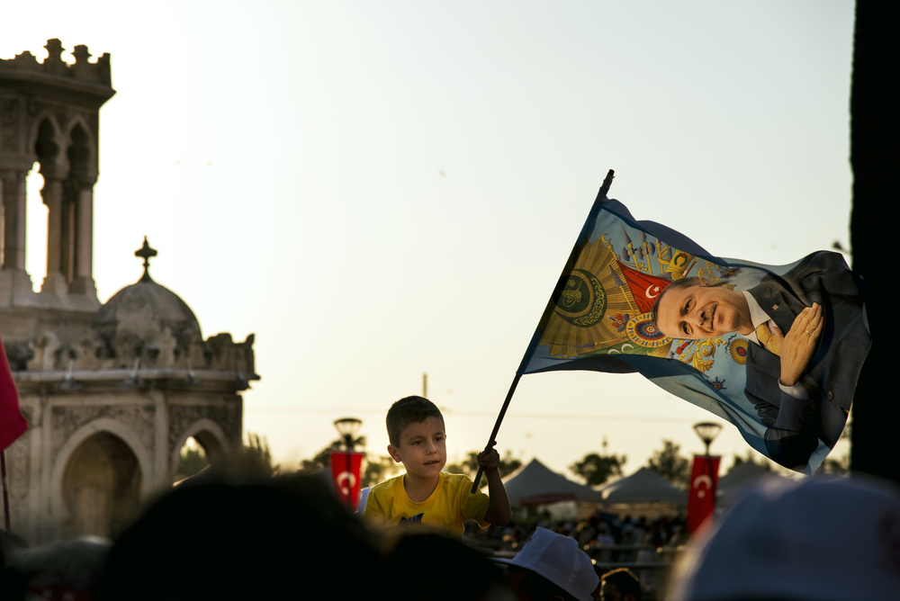 текст Daria Sariyildiz