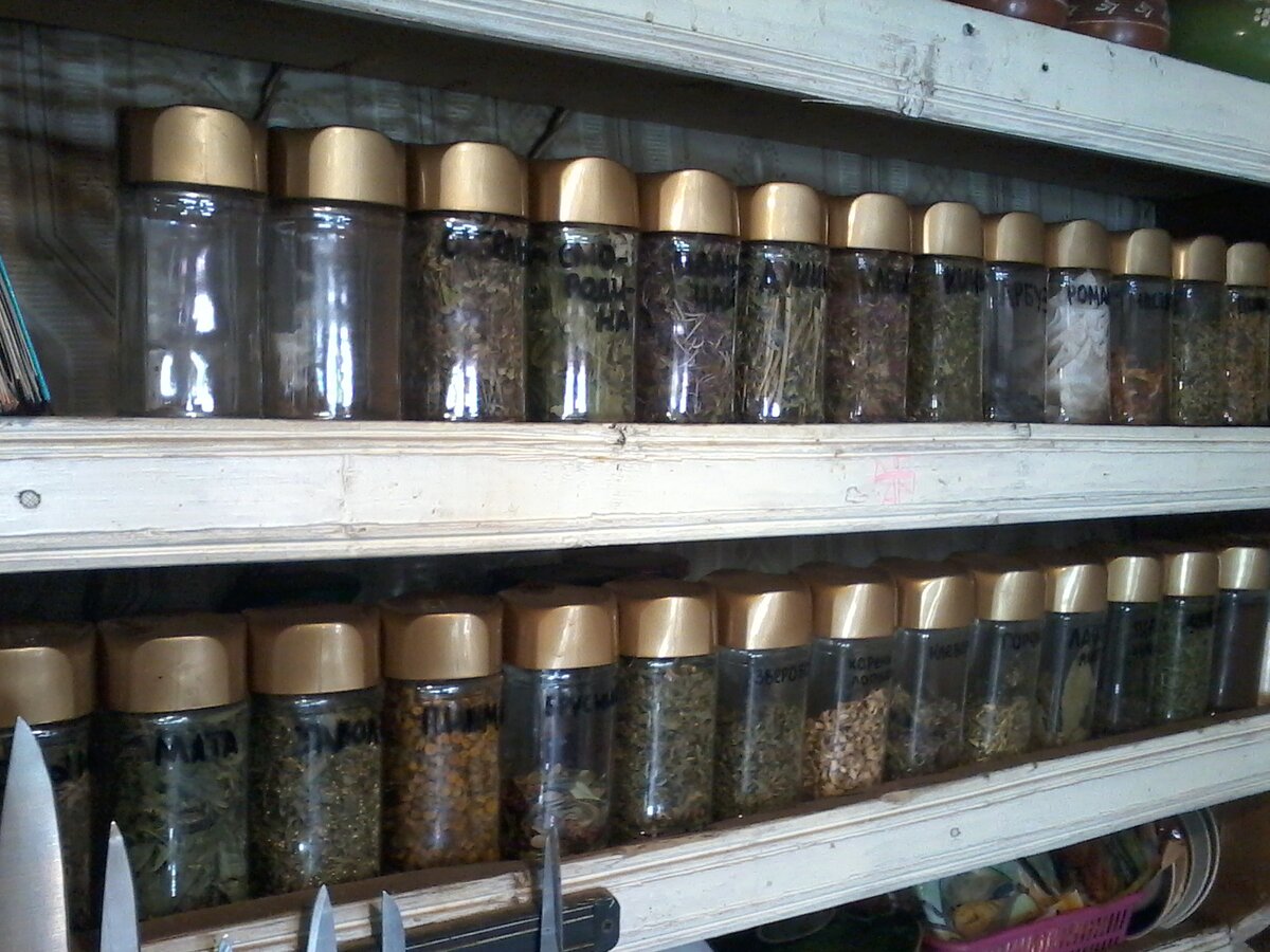 Моя любимая кладовая полка))