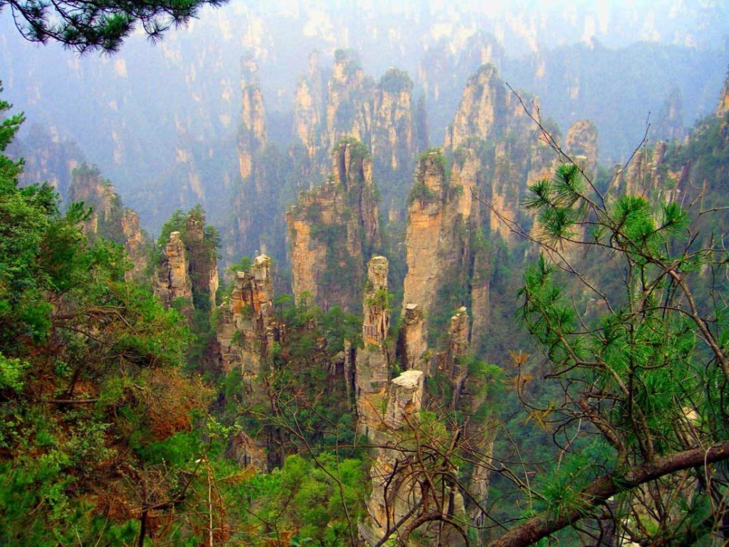 Zhangjiajie водопад в Китае