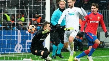 Фото: РИА Новости1. ЦСКА уступил чешской «Виктории» на «Лужниках». Команда Гончаренко вела в счете в результате гола с пенальти от Влашича, но пропустила дважды во втором тайме.
