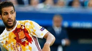 Фото: ЕРАМиланский клуб не оставляет надежд подписать испанца в январе и готов заплатить за этот переход 8 млн евро, сообщает Sport Mediaset. «Челси» хочет получить 12 млн евро.
