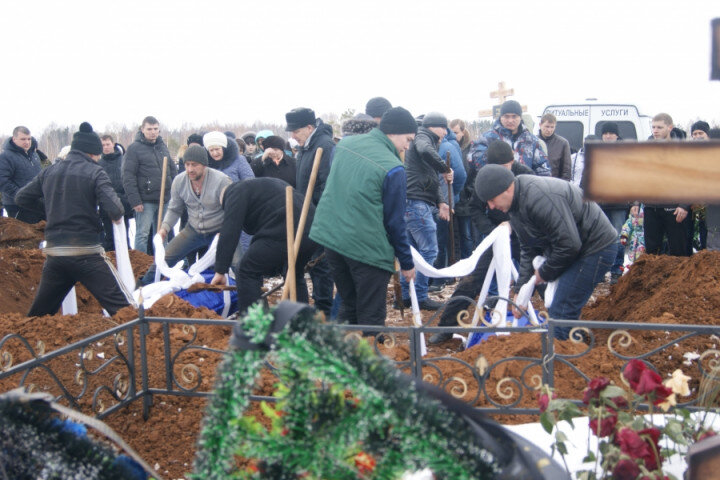 Сын и брат звезды 90-х Натальи Лагоды не приехали на ее похороны