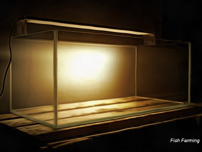 Не пробуйте замазать течь из шва снаружи - это бесполезно!