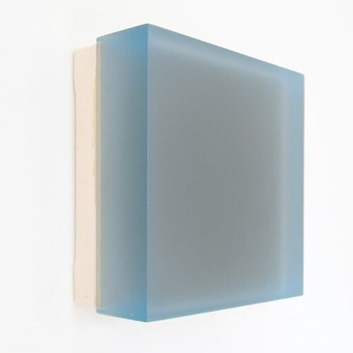 С.Т. Х1214Н 2010
Пигмент и смола на холсте 
30x30x12 см
