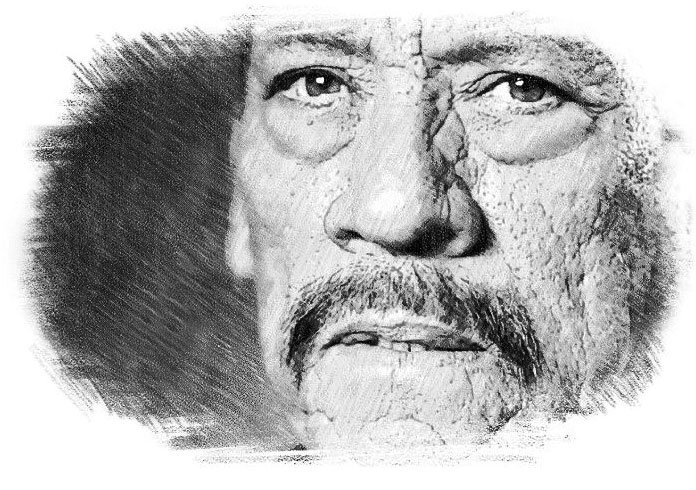 Дэнни, предлагает вам подписаться на канал. Он на вас внимательно смотрит.