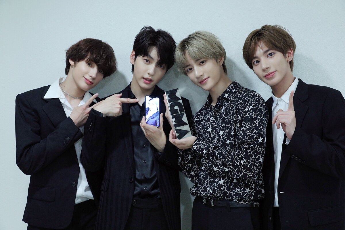 TXT / Фото = BIG HIT ENTERTAINMENT
