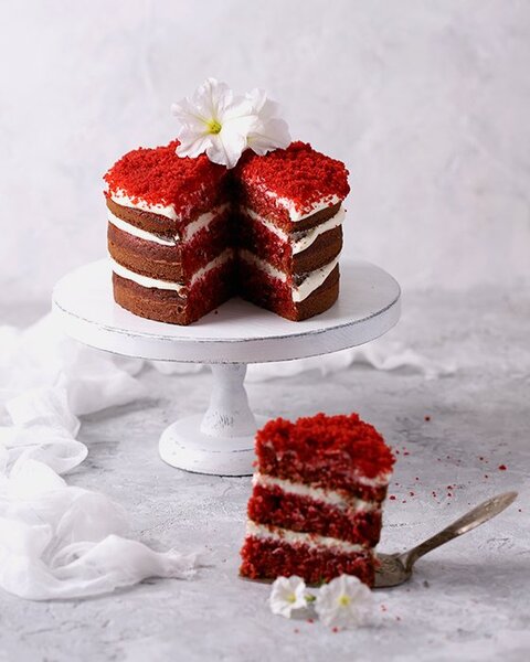 Невероятно простой и элегантный торт «Красный бархат»