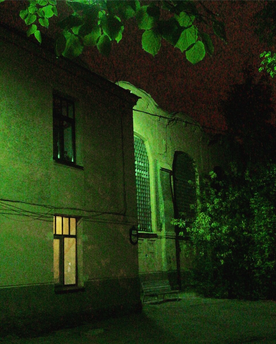 Ночью где-то в Питере