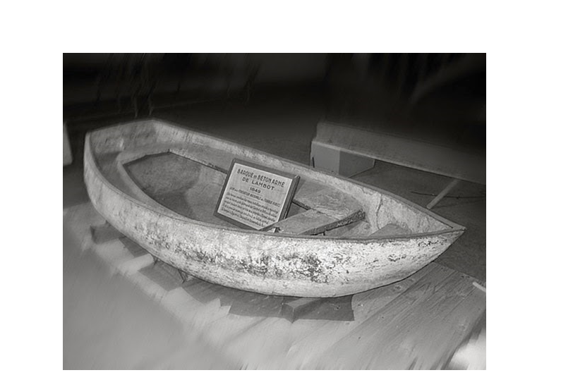                                                                   Лодка Ламбо из железобетона