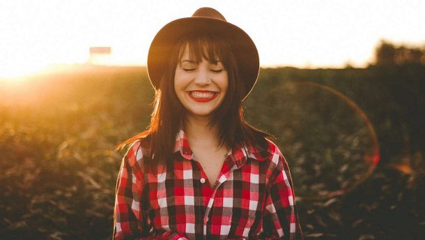 Счастливым человеком можно представлять себя по-разному