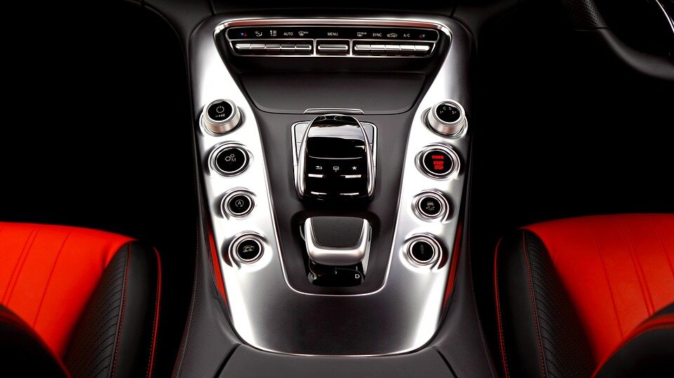 https://pixabay.com/ru/photos/mercedes-benz-%D0%B0%D0%B2%D1%82%D0%BE%D0%BC%D0%BE%D0%B1%D0%B8%D0%BB%D1%8C-gt-amg-2498264/