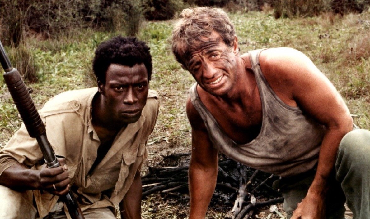 Кадр из фильма "Профессионал" (1981)