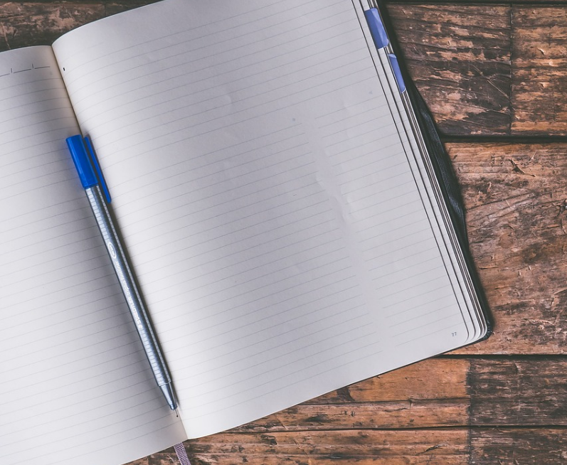 Авторский лист - это не страничка ворда или блокнота / https://pixabay.com/id-2850091