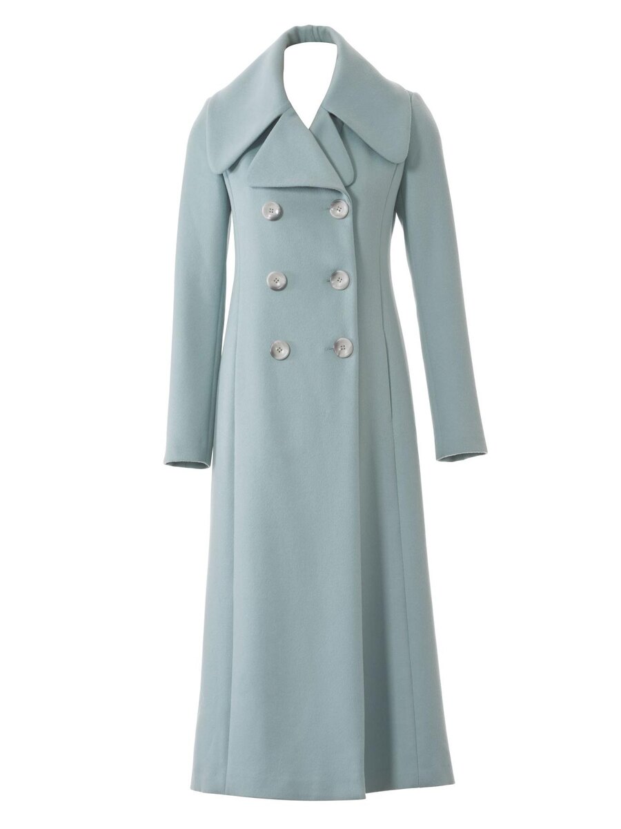 Картинки взяты с сайта Burda.Ссылку прилагаю https://burdastyle.ru/vikroyki/palto/palto-dvubortnoe-burda-2015-9-105/