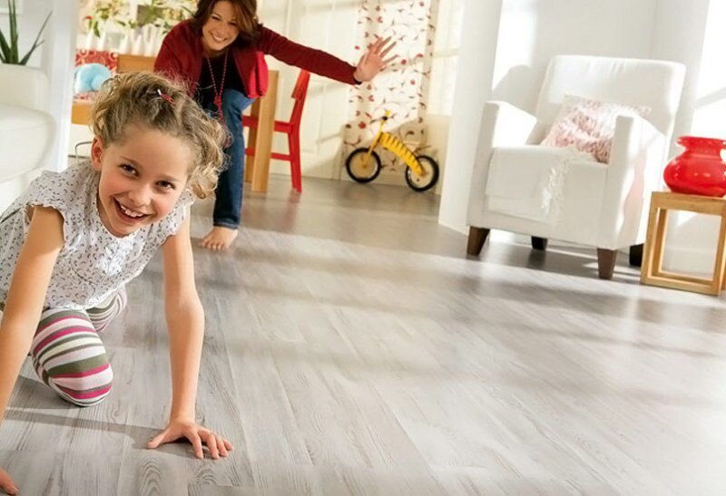 Играя с детьми можно не только весело провести время, но и с пользой! (фото из интернета)