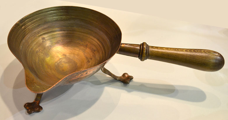 Медная отжигательница готова хорошенько зажечь