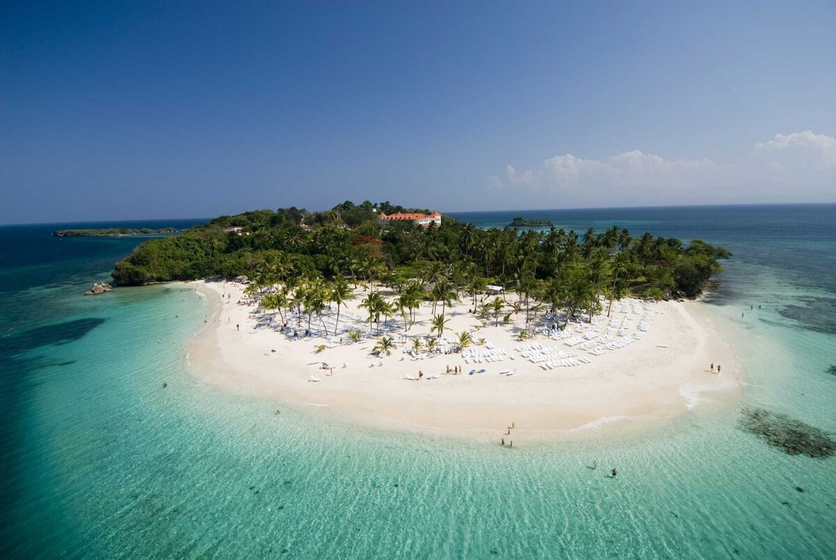 Источник: https://domrepublica.com/wp-content/uploads/2020/01/cayo-levantado-samana-republica-dominicana.jpg