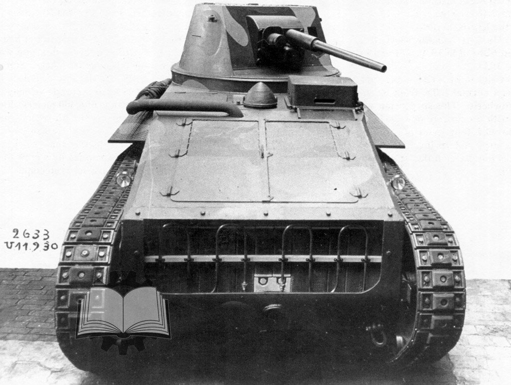 Опытный образец Rh L.Tr. Sfl., 11 сентября 1930 года. Такую же конфигурацию шасси, к тому моменту, получил L.Tr.(Rh) на ТЕКО.