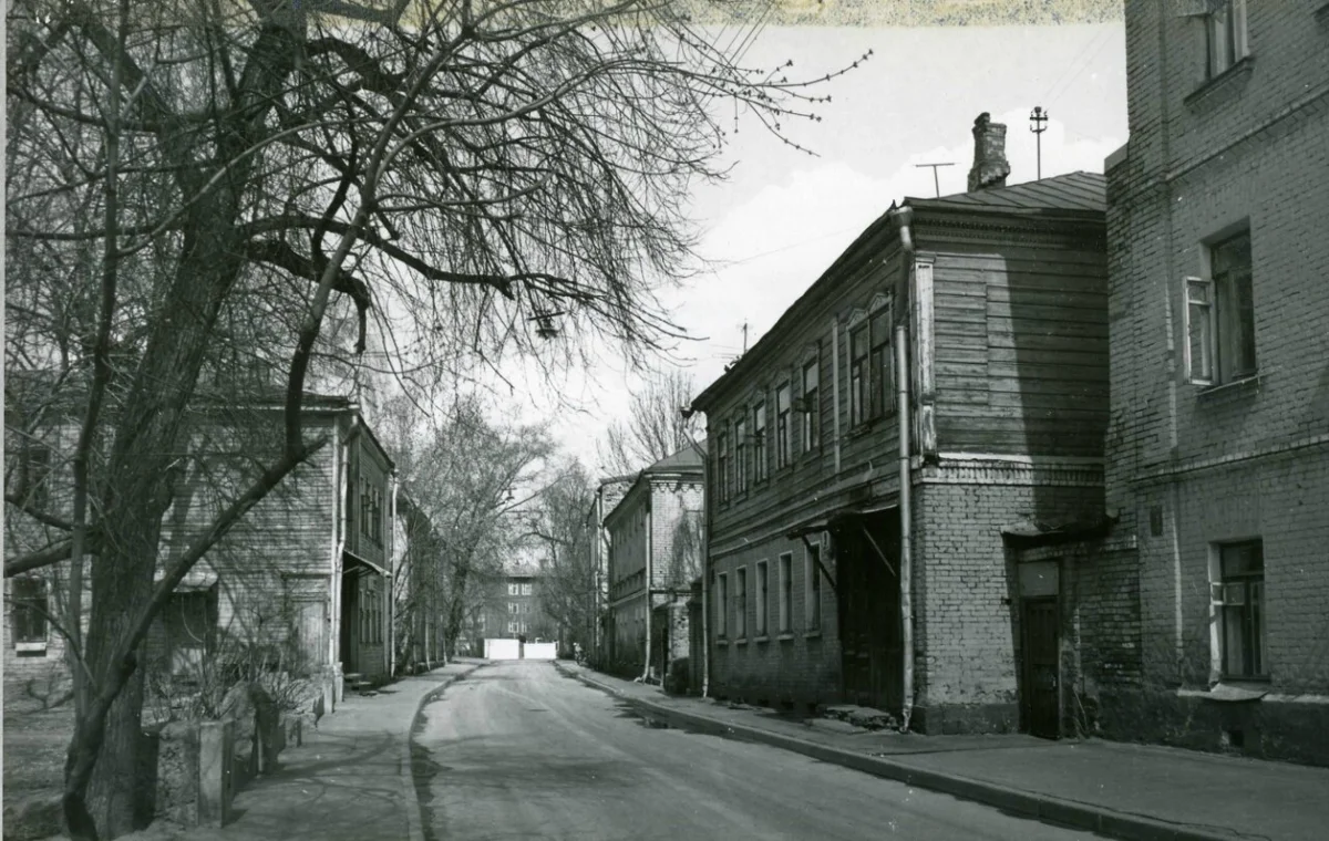 Перспектива 2-го Казачьего переулка, 1976 г. Архив ЦИГИ.