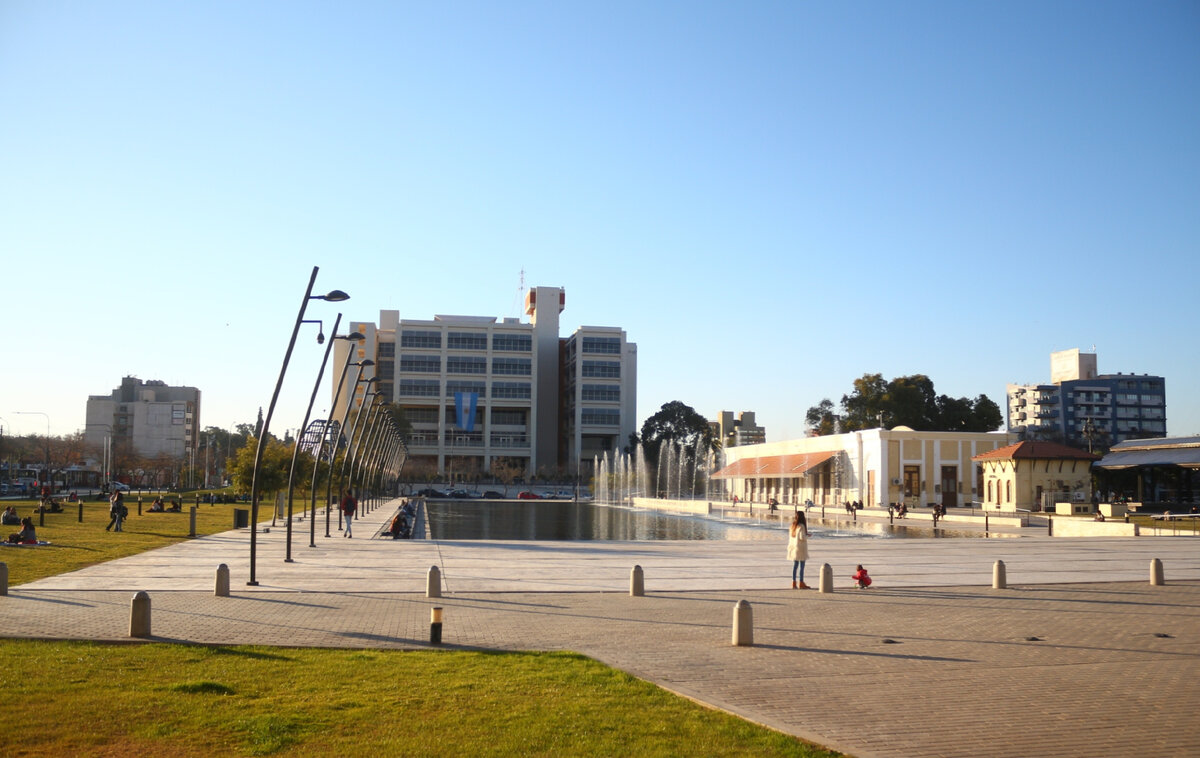  Сан-Хуан в ожидании затмения 2 июля, именно это место находится чуть южнее полосы полной фазы, фото автора