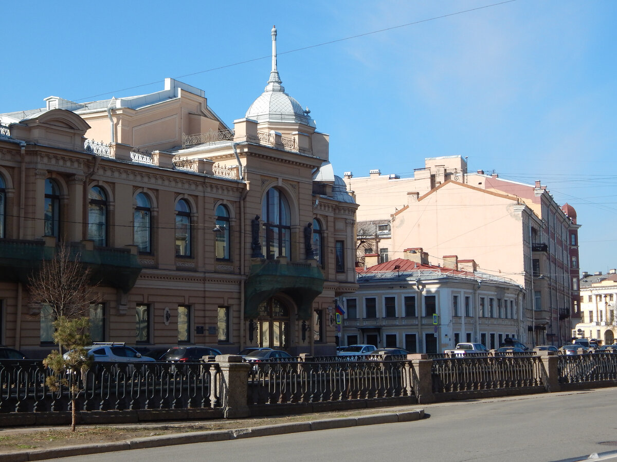 Прогулки по Петербургу: вдоль набережной канала Грибоедова до дома  старухи-процентщицы | ПОЕЗДКИ в Петербург ☔и не только | Дзен