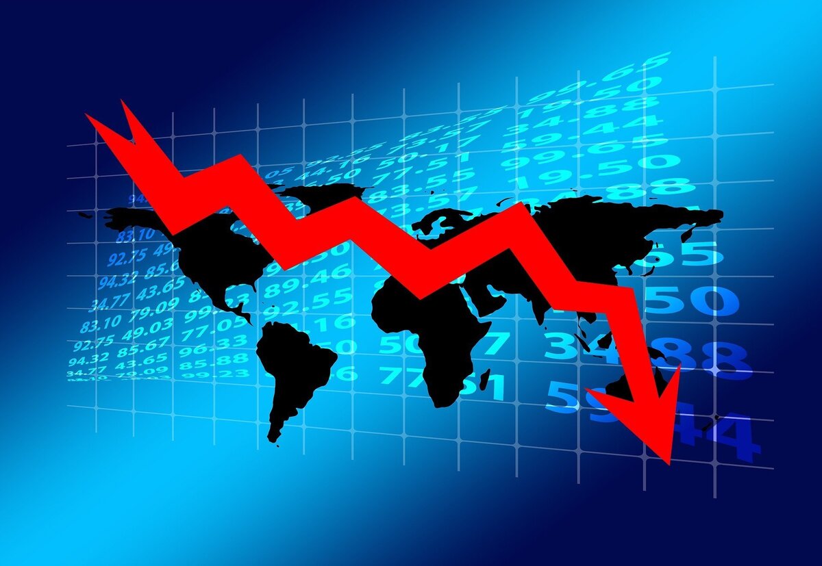 Во всем этом есть только один светлый луч – инфраструктурный план, который должен по идее оживить очень хрупкий восстановительный рост экономики. И, разумеется, вторая радостная новость – так или иначе, но в случае раскручивания инфляционных процессов, акции компаний, генерящих стабильный денежный поток – это по классике – защитный антиинфляционный инструмент. 